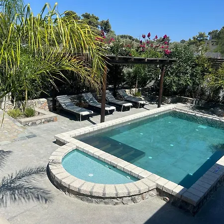 Aithonas Летний дом