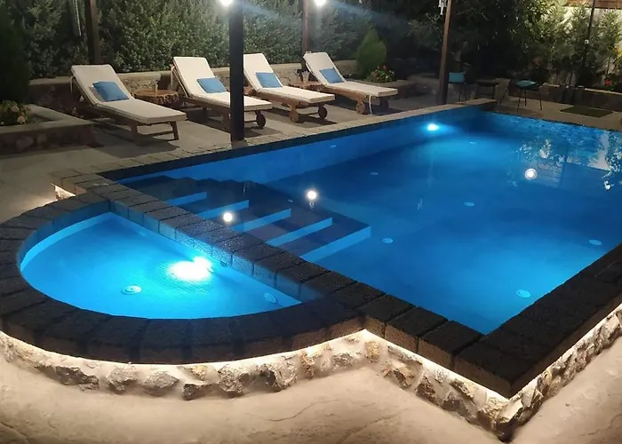 Aithonas * Archangelos (Rhodes)