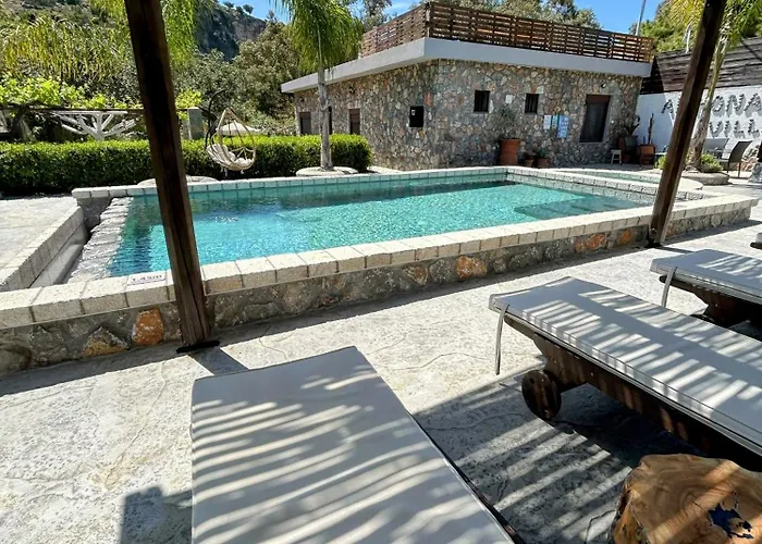 Aithonas * Archangelos (Rhodes)