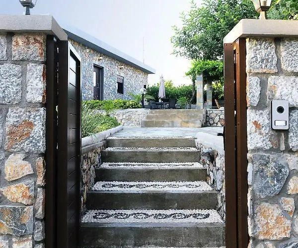 Casa di campagna Aithonas